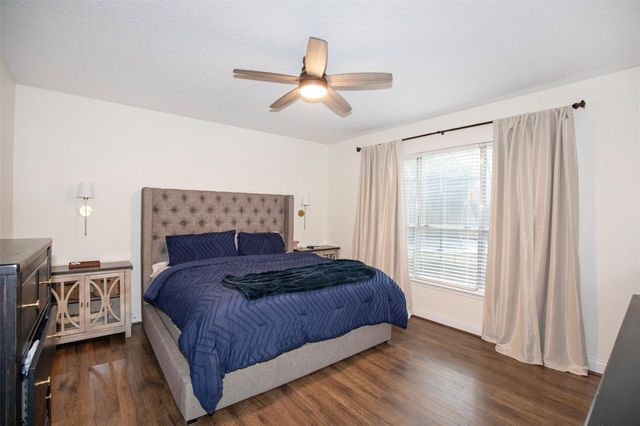 2904 Julie Ann Drive, Pearland, TX 77584