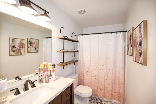 2904 Julie Ann Drive, Pearland, TX 77584