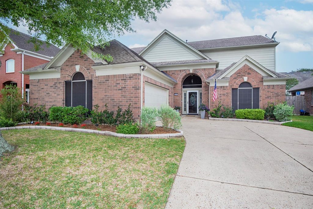 2904 Julie Ann Drive, Pearland, TX 77584