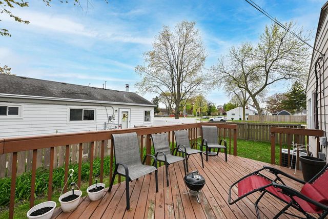 6012 Morgan AVENUE, Milwaukee, WI 53220