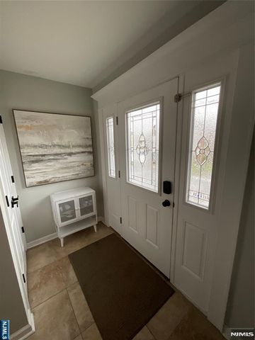 112 Tontine Avenue, Lyndhurst, NJ 07071