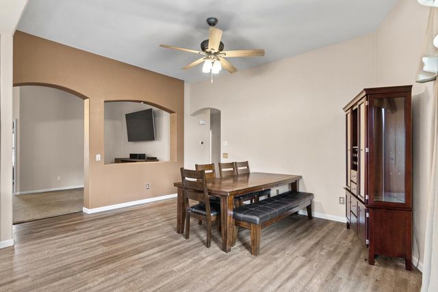 6322 Leaflet Ln, Hughson, CA 95326