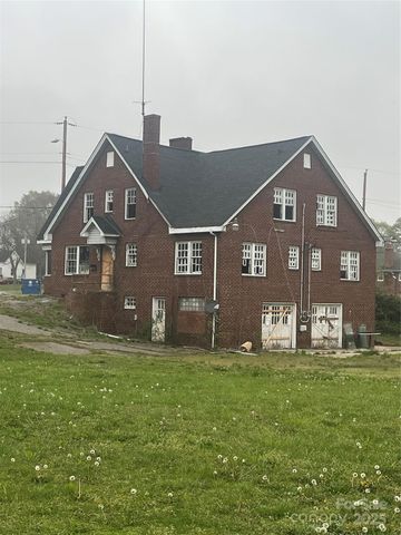 1214 Pee Dee Avenue, Albemarle, NC 28001