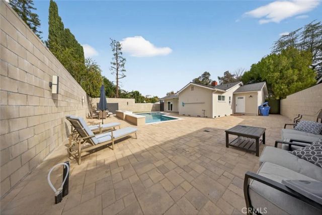 22247 De La Osa Street, Woodland Hills, CA 91364