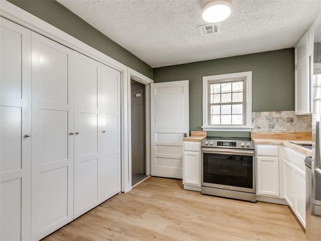 415 E Frank Street, Norman, OK 73071