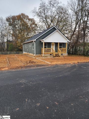 140 Broadus Street, Greer, SC 29651