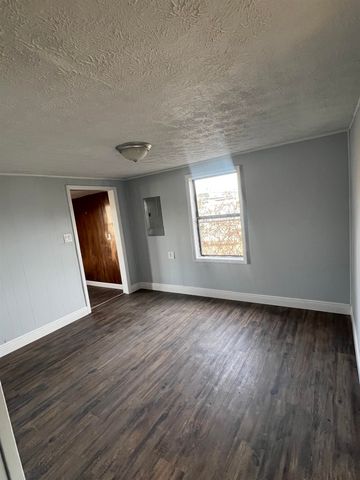 1032 Van Buren Avenue, Huntington, WV 25704