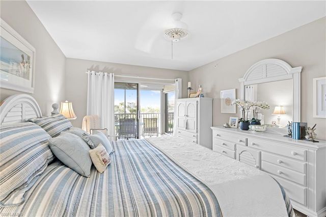 870 Collier CT 406, Marco Island, FL 34145