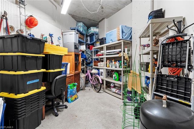 870 Collier CT 406, Marco Island, FL 34145