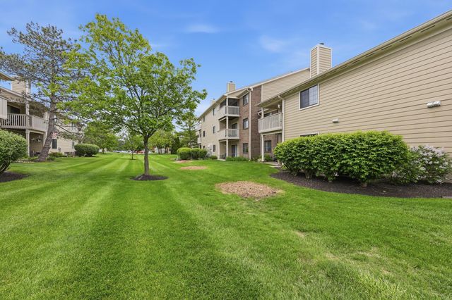 6729 Meadow Creek Drive Drive, 102, Columbus, OH 43235