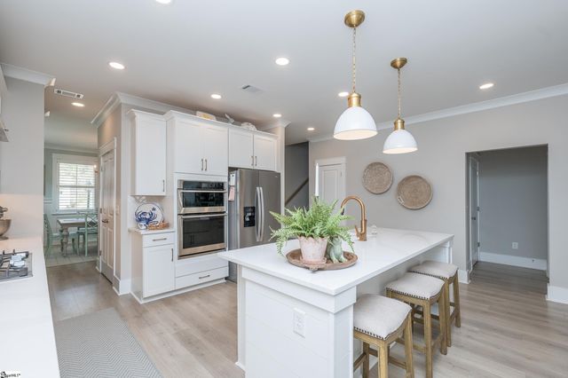 354 Encampment Boulevard, Simpsonville, SC 29681