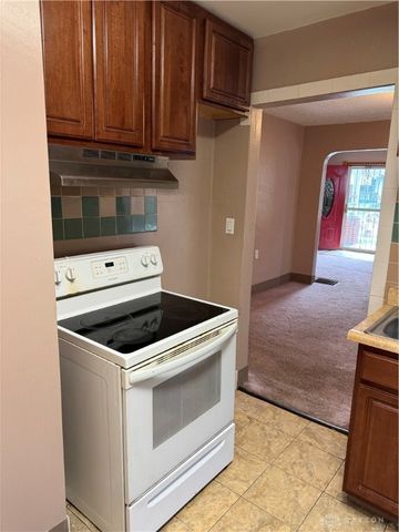 221 Brooklyn Avenue, Dayton, OH 45417