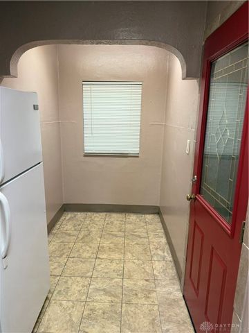 221 Brooklyn Avenue, Dayton, OH 45417