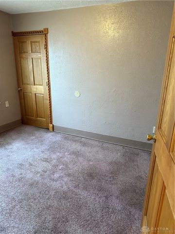 221 Brooklyn Avenue, Dayton, OH 45417