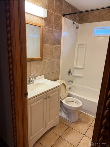 221 Brooklyn Avenue, Dayton, OH 45417