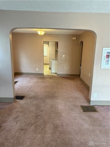 221 Brooklyn Avenue, Dayton, OH 45417