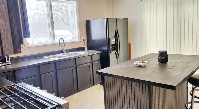 1388 E Wilcox Avenue, White Cloud, MI 49349