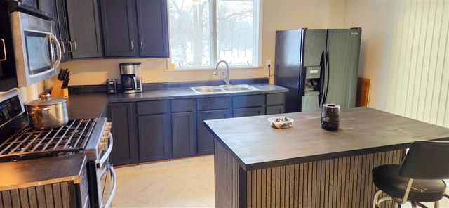 1388 E Wilcox Avenue, White Cloud, MI 49349