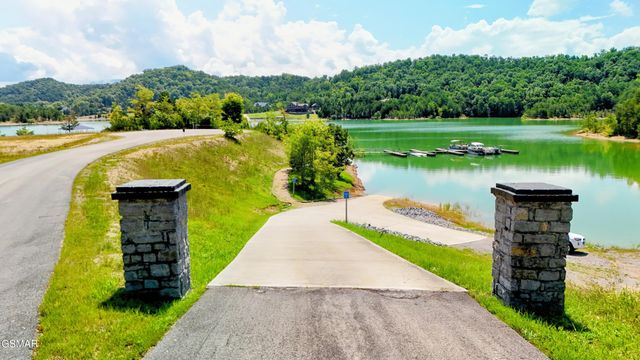 108 Bay View Point, Sevierville, TN 37876