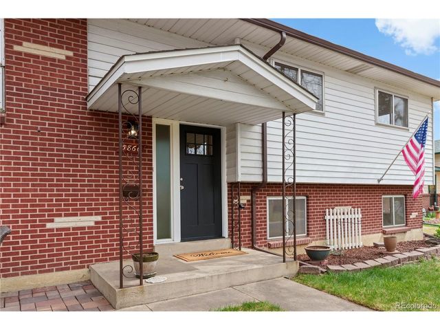 5866 Parfet Ct, Arvada, CO 80004