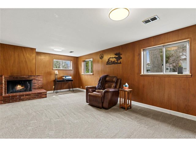 5866 Parfet Ct, Arvada, CO 80004