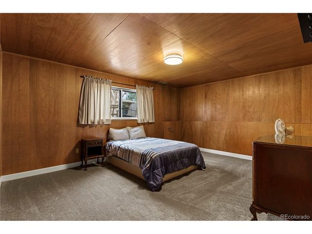 5866 Parfet Ct, Arvada, CO 80004