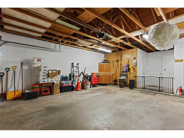 5866 Parfet Ct, Arvada, CO 80004