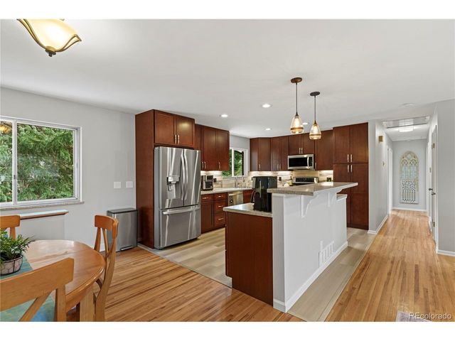 5866 Parfet Ct, Arvada, CO 80004