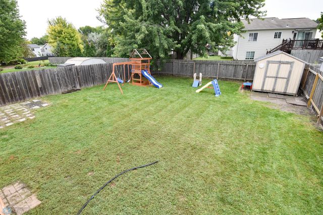 3012 35th Avenue S, Fargo, ND 58104