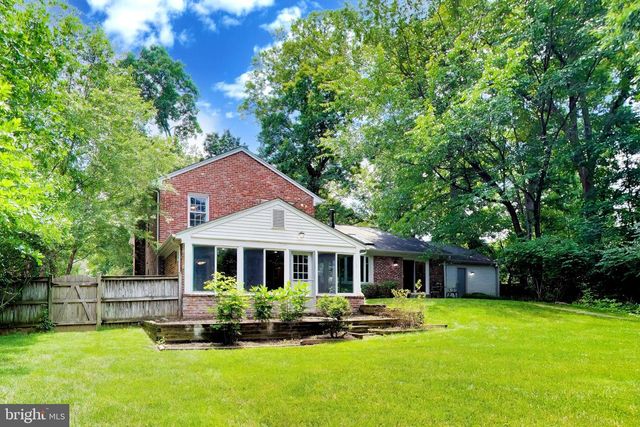 4 ORCHARD WAY N, Rockville, MD 20854