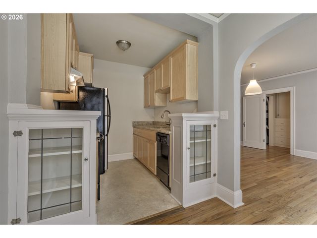 1509 Ne 10TH Ave 205, Portland, OR 97232