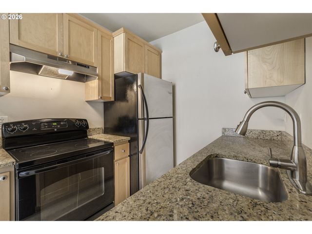 1509 Ne 10TH Ave 205, Portland, OR 97232