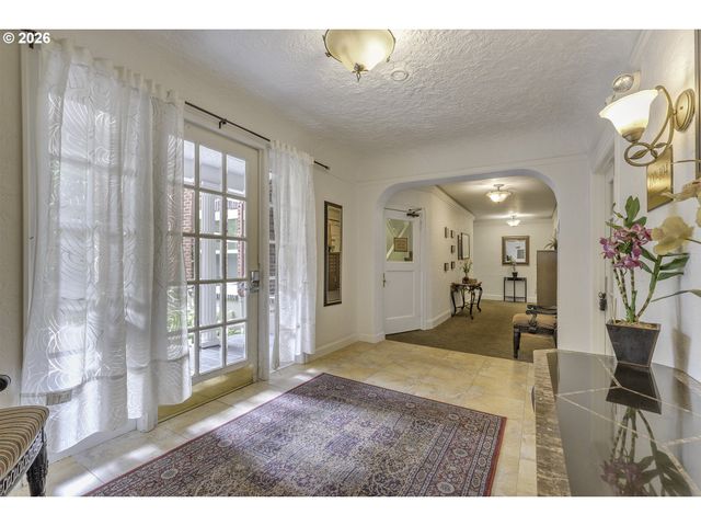 1509 Ne 10TH Ave 205, Portland, OR 97232