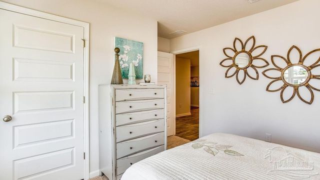 9727 Dutton Ln, Milton, FL 32583