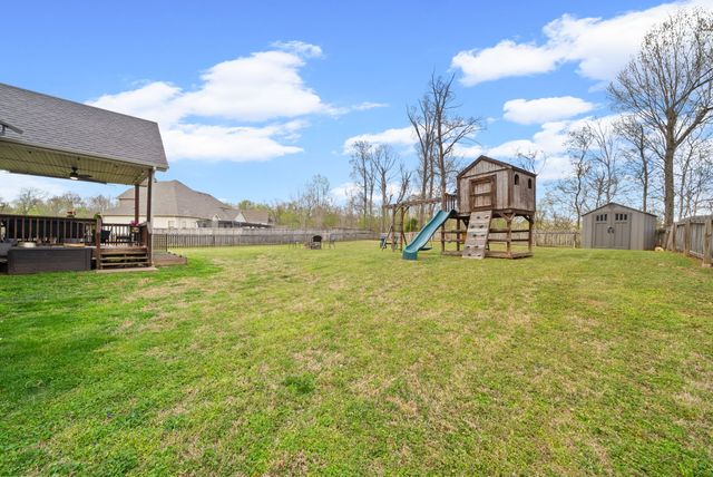 618 Winding Bluff Way, Clarksville, TN 37040