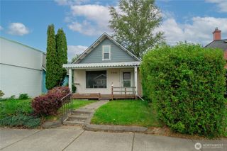 2058 2060 Main Street, Ferndale, WA 98248