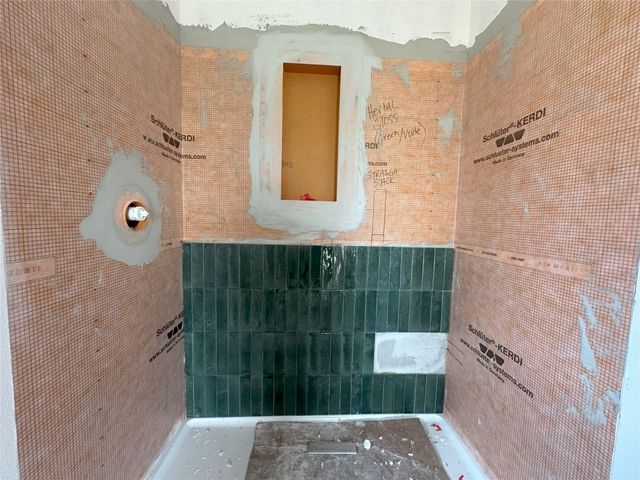 4192 NW 177th Street, Clive, IA 50325