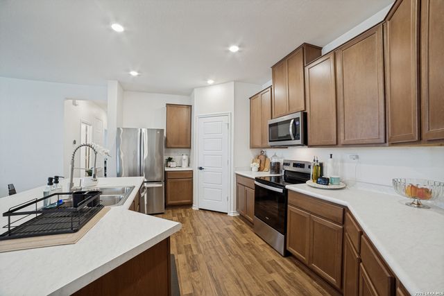 14807 Cottonmouth Fall, San Antonio, TX 78253
