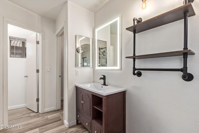 13234 W SAGUARO Lane, Surprise, AZ 85374