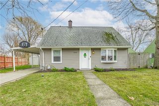 4368 Crescent Drive, Niagara Falls, NY 14305