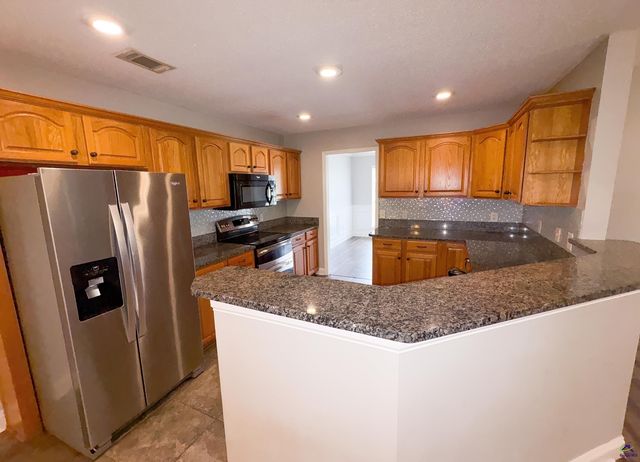 202 Bay Laurel Circle, Warner Robins, GA 31088