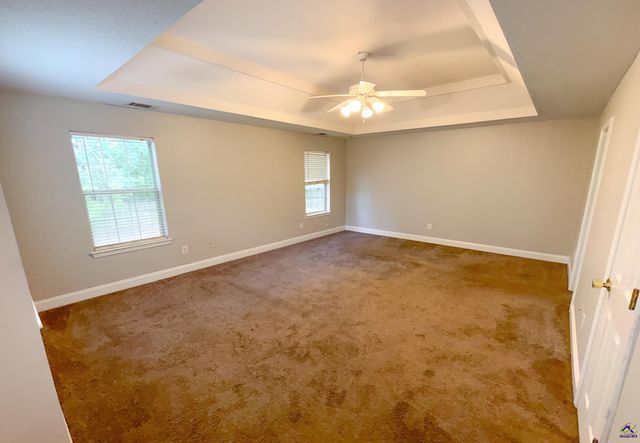 202 Bay Laurel Circle, Warner Robins, GA 31088