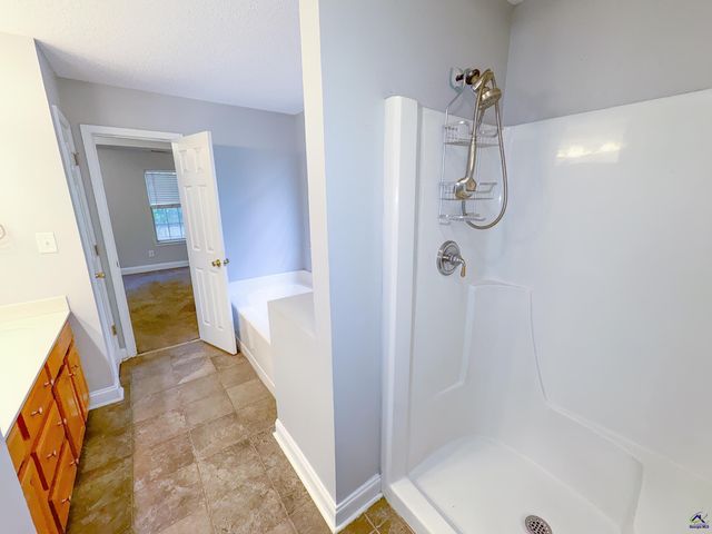 202 Bay Laurel Circle, Warner Robins, GA 31088