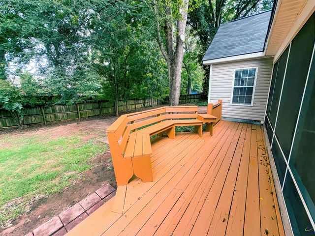 202 Bay Laurel Circle, Warner Robins, GA 31088