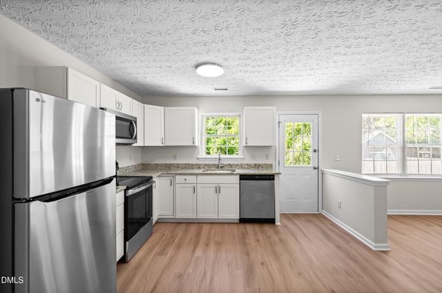 7029 Jeffreys Creek Lane, Raleigh, NC 27616