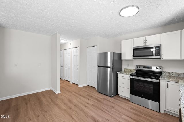 7029 Jeffreys Creek Lane, Raleigh, NC 27616