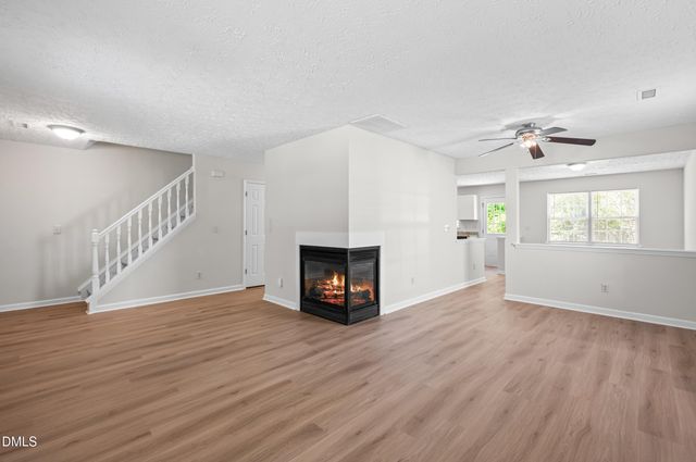 7029 Jeffreys Creek Lane, Raleigh, NC 27616