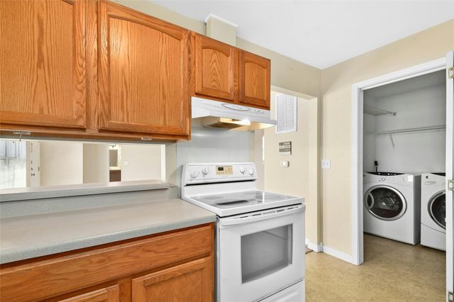 111 Janine, Canyon Lake, TX 78133