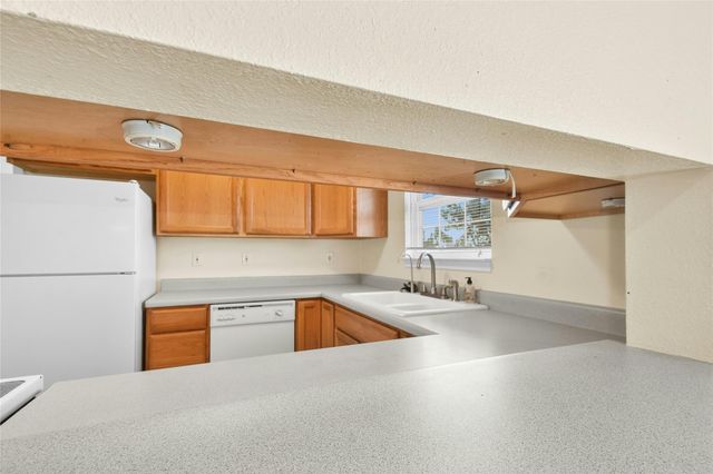 111 Janine, Canyon Lake, TX 78133