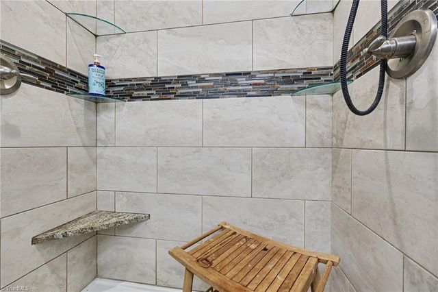 8202 Quail Creek Drive, Colfax, NC 27235